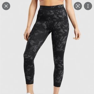Gymshark KK Fit 7/8 Camo Legging